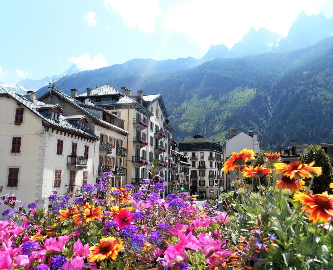 Vue Magique En Hypercentre Avec Parking Privatif Chamonix Mont Blanc Exterior foto