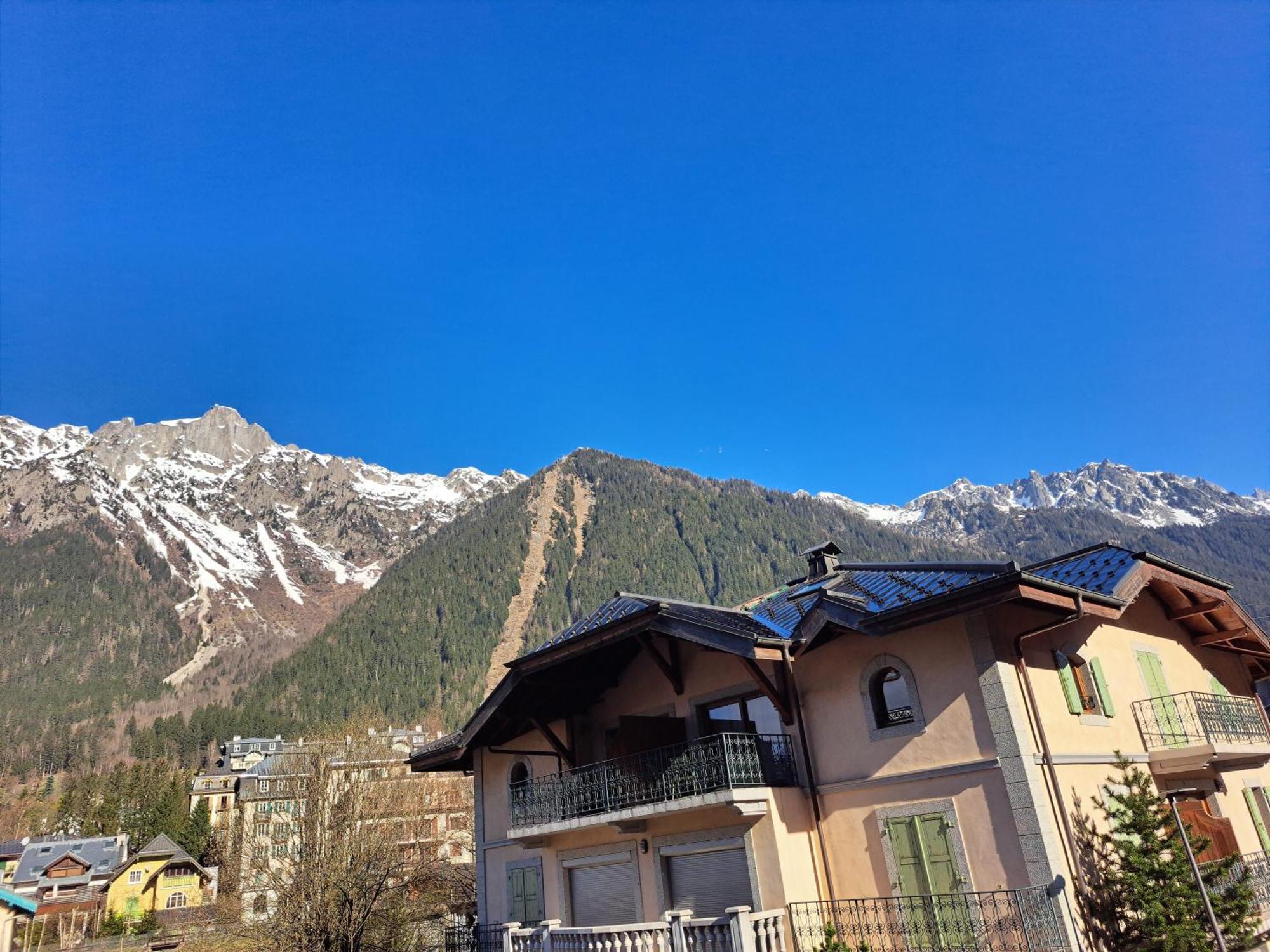 Vue Magique En Hypercentre Avec Parking Privatif Chamonix Mont Blanc Exterior foto