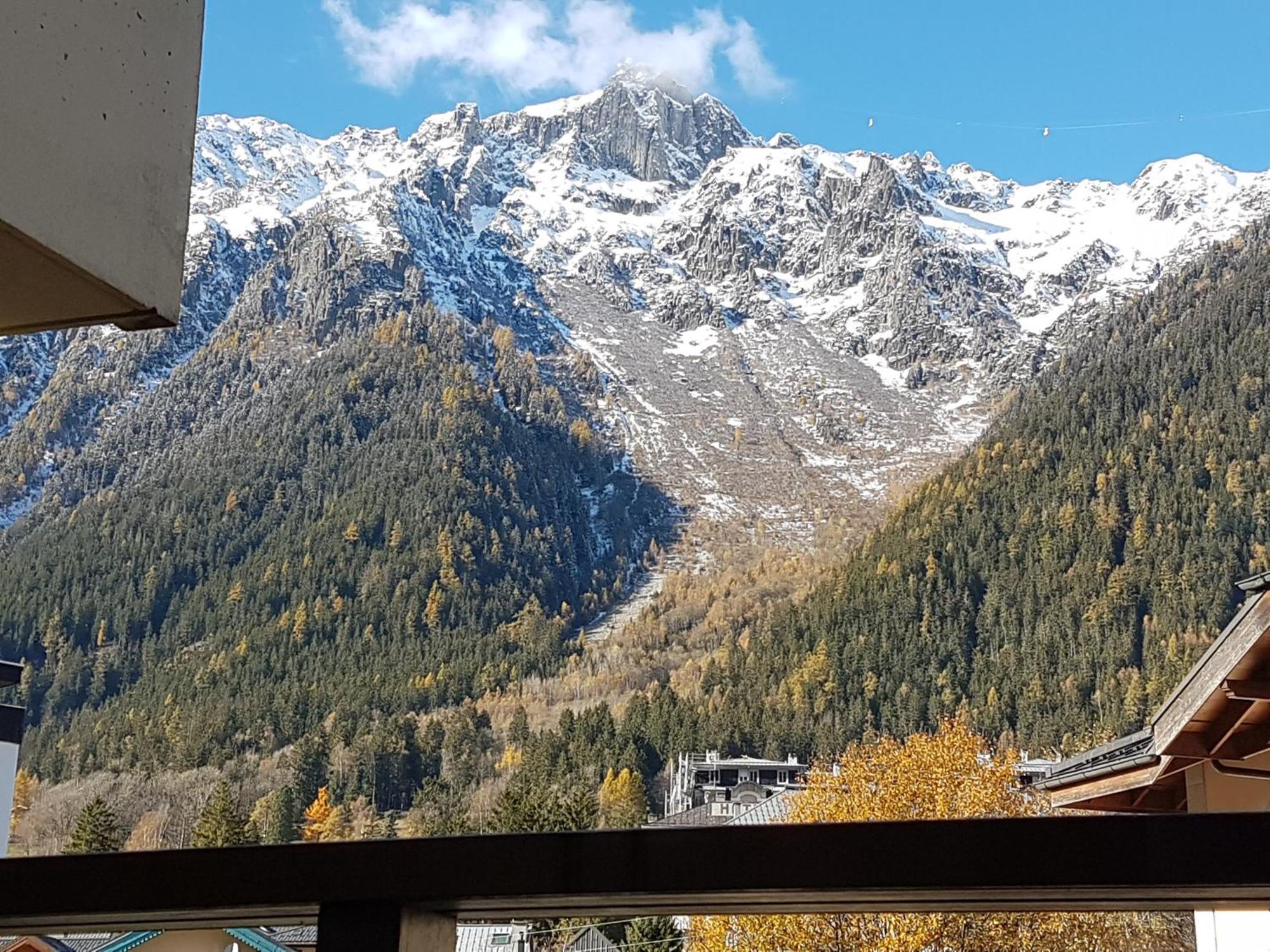 Vue Magique En Hypercentre Avec Parking Privatif Chamonix Mont Blanc Exterior foto