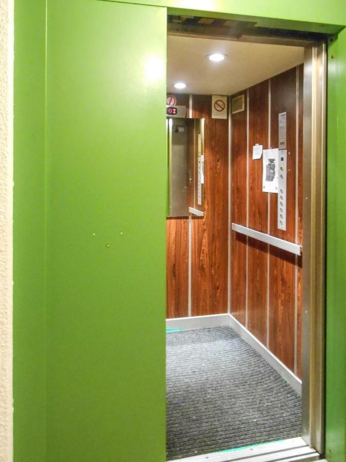 Vue Magique En Hypercentre Avec Parking Privatif Chamonix Mont Blanc Exterior foto